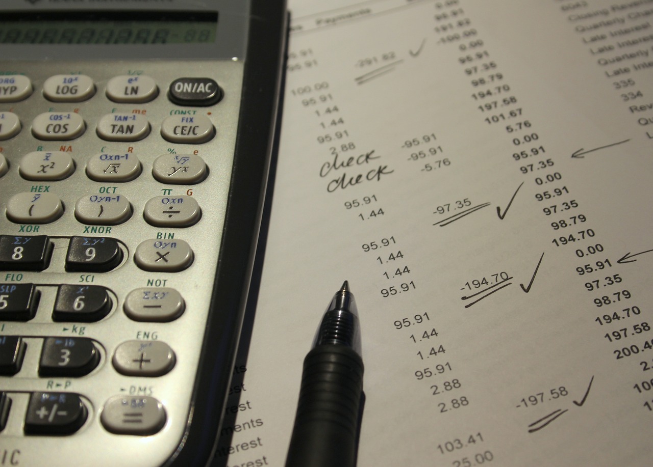 Relatório financeiro e controle de contas da empresa